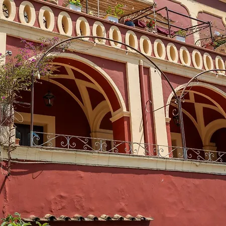 Casa Teodora - *